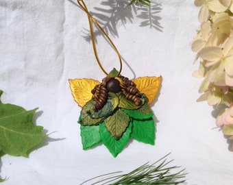 Green and Gold Angel Leaf Ornament PRT-PC114