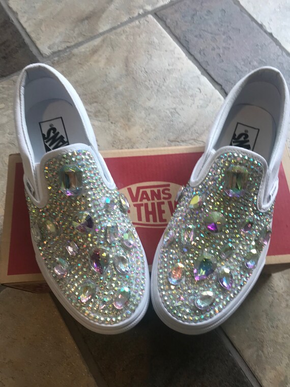 pearl slip on vans