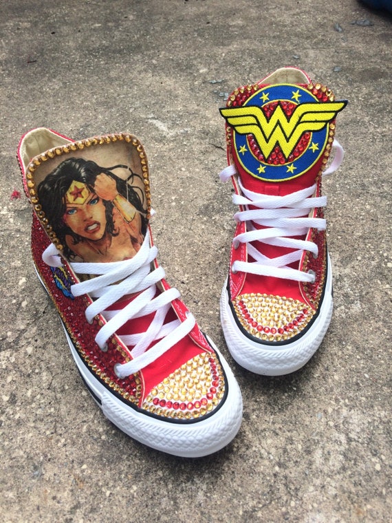 wonder woman chuck taylor