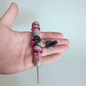 Haaknaald van polymeerklei op maat / haaknaald op bestelling / haaknaald van klei op maat / breiaccessoire afbeelding 6