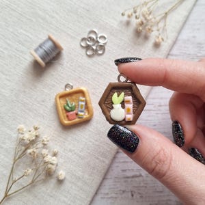 Kawaii clay small bookshelf charms / polymer clay note book plant faux wood charms / kawaii school teacher charms jewelry stitch marker