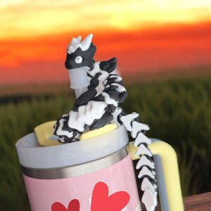 Painted 3D articulated atria colorful dragon straw cap / 3d printed atria dragon animals / dragon straw topper cover Fidget figurines