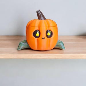 Hand painted 3D printed kawaii pumpkin container halloween jackolantern storage box display / 3d printed whimsical trinket candy bowl