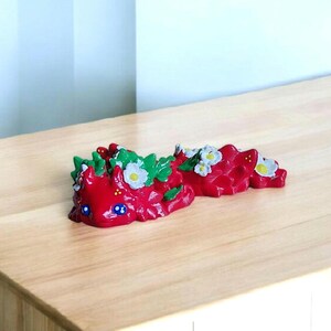 3D hand painted floral strawberry paint axolotl dragon kosha / 3d printed axolotl dragon / 3d printed desk pet figurine fidget