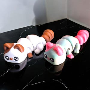 Painted 3D articulated black white cat flexi / 3d printed white black colorful cat / 3d printed kitty cat animals figurine Fidget