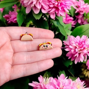 Polymer clay hot dog charms / cute kawaii clay hotdog food charms jewelry stitch marker progress keeper notions
