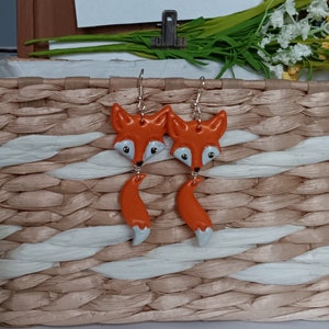 Kawaii fox and tail earrings / polymer red fox dangle earrings / clay fox jewelry / clay red orange fox earrings