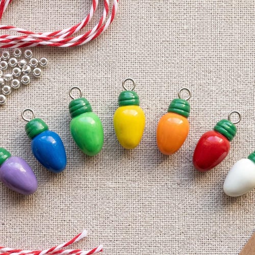Polymer clay Christmas lights charm set / polymer clay Christmas holiday charms jewelry stitch marker progress keeper notions