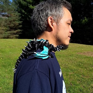 Painted 3D dragon shoulder puppet / 3d printed dragon animal costume cosplay / animals figurine knick knack Fidget