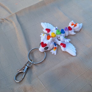 3D artikulierte leichte Herz Drachen Schlüsselanhänger / 3d gedruckte Drachen Tiere / Regenbogen Herz Drache Schnickschnack Fidget Figuren Schlüsselanhänger