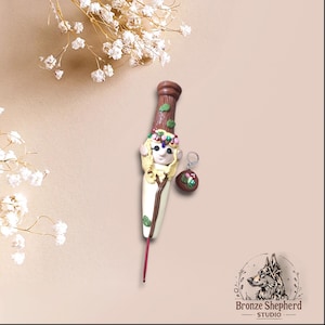 Aguja de crochet para niña elfa del bosque con diseño floral de hongo de arcilla polimérica, marcador de punto a juego / aguja de crochet para elfo del bosque con forma de hongo venenoso, accesorio para tejer