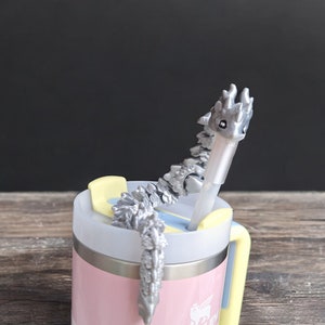 Painted 3D metallic silver kaida dragon straw cap / 3d printed dragon animals / silver dragon straw topper cover Fidget figurines