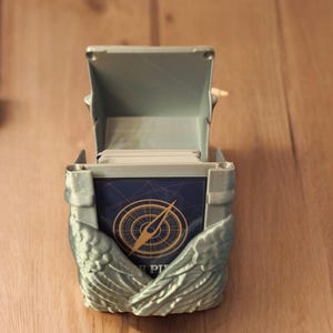3D gedruckte Kartenbox Flügel / 3D gedruckte silberfarbene Kartenbox / 3D gedruckte Handelskarten Zubehör