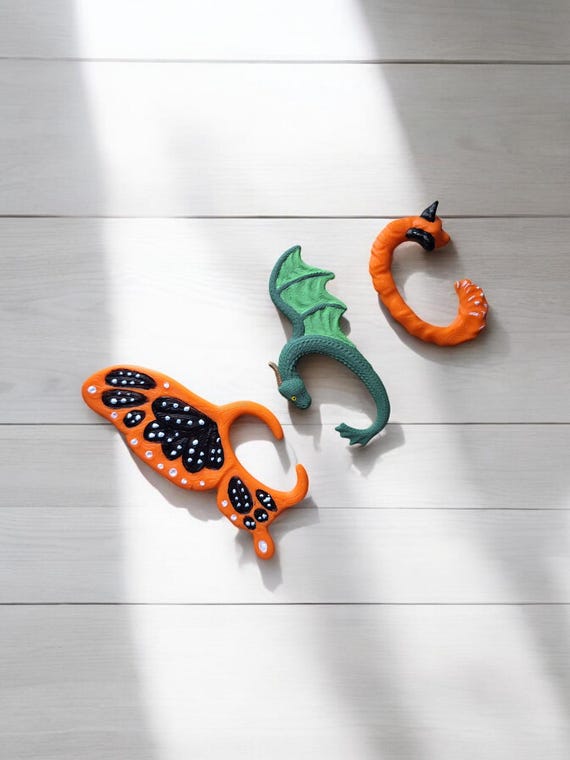 Hand painted 3D printed fox butterfly dragon ear cuff / 3d printed animal ear cuff costume cosplay / 3d printed animals figurine knick knack