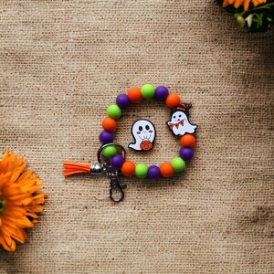 Llavero de pulsera con cuentas de silicona / llavero fantasma de pulsera con cuentas de halloween / accesorios de bolso de calabaza fantasma bruja de halloween regalo de llavero