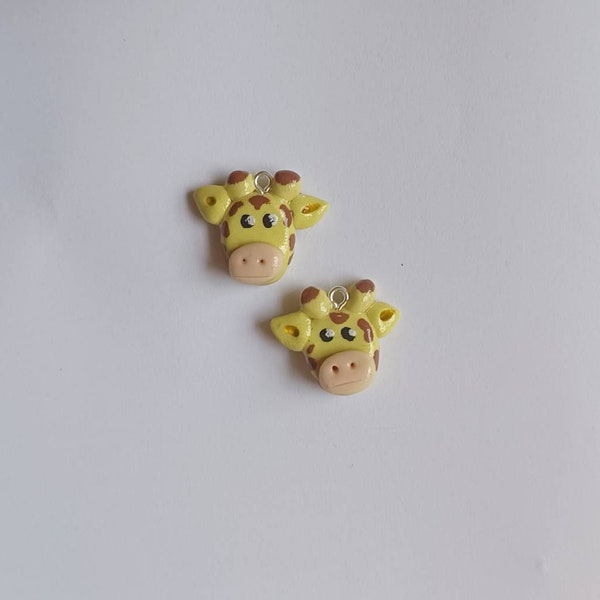 Kawaii giraffe charms / polymer clay giraffe charms / kawaii charms / kawaii animal jewelry