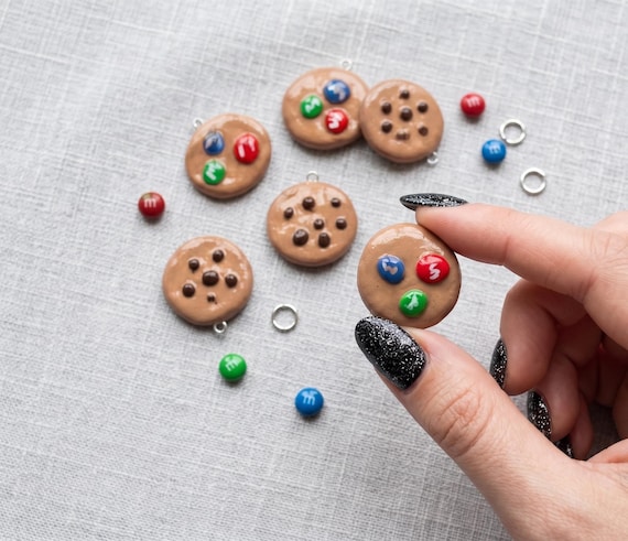 Kawaii cookie charms / polymer clay cookie charms / kawaii food charms / kawaii food jewelry