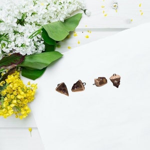 Kawaii pecan pie dessert charm set / polymer clay Thanksgiving charms / Christmas jewelry charms / kawaii miniature food stitch marker