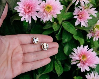 Polymer clay cinnamon roll charms / cute clay cinnamon roll food dessert breakfast charms jewelry stitch marker progress keeper notions