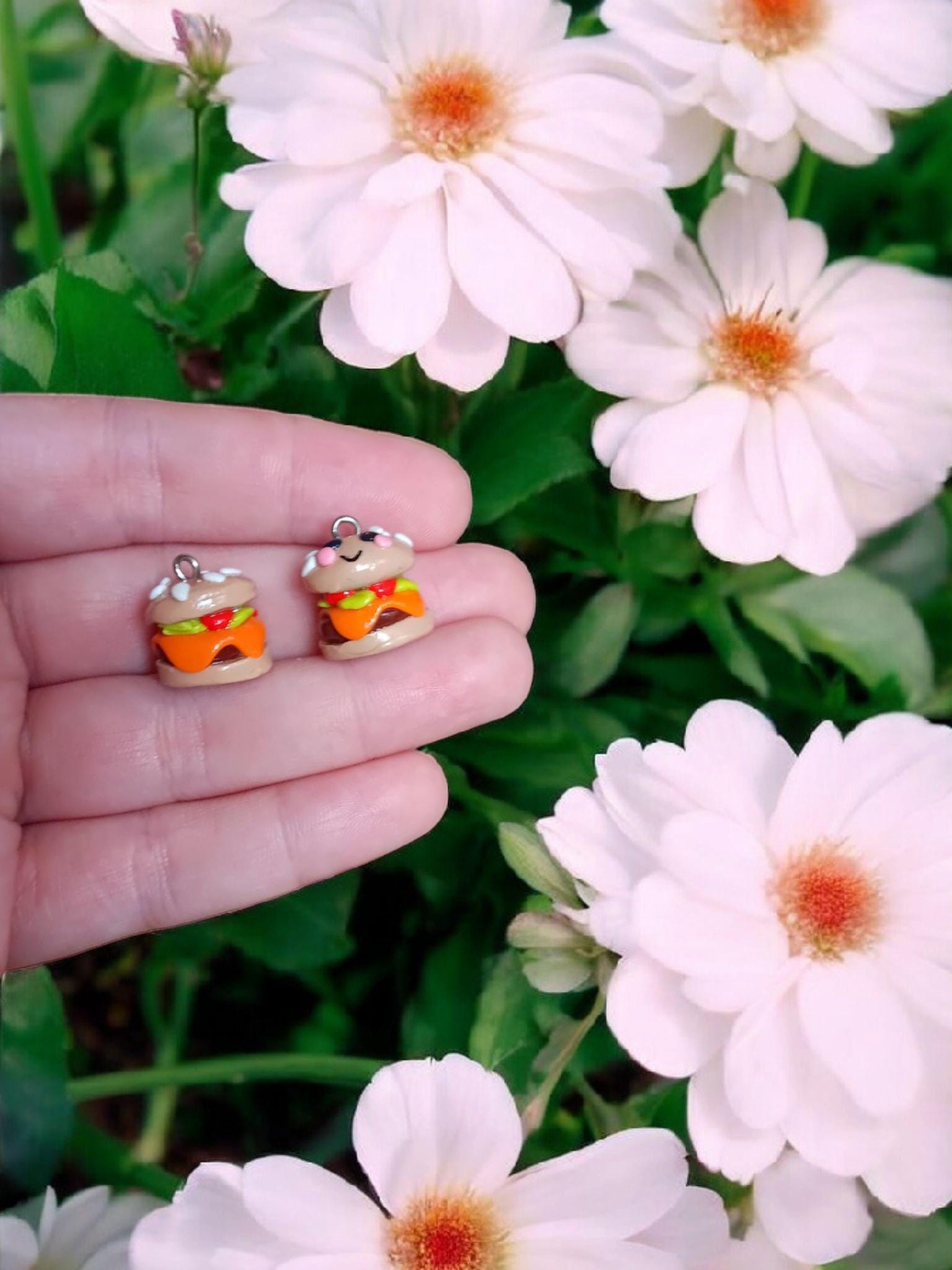 ポリマー粘土のハンバーガーチャーム / かわいい粘土のチーズバーガー 