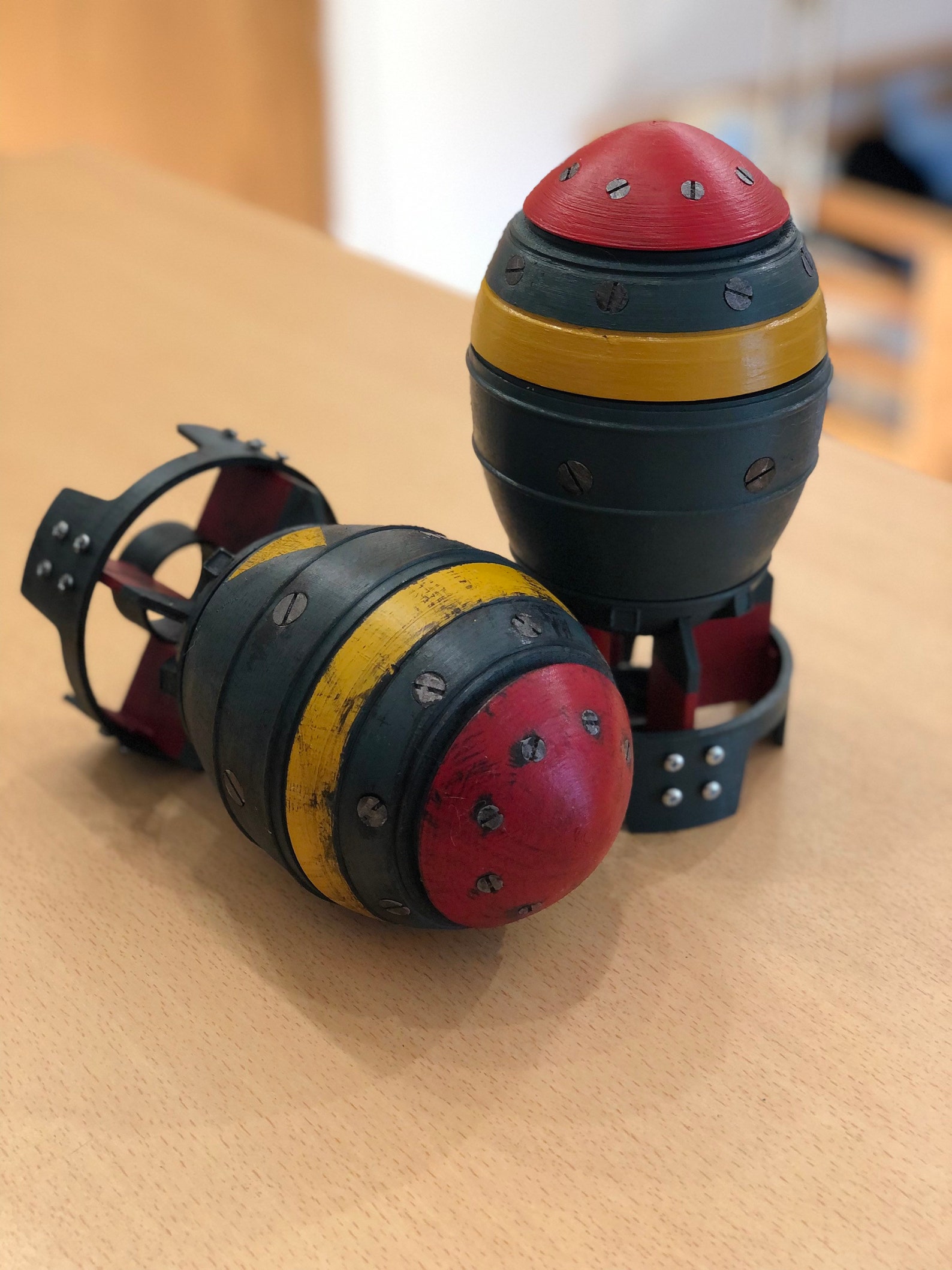 Mini Bombe Nucléaire Boîte de rangement Fallout inspiré Etsy