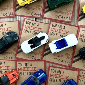 Wheelie Großer Valentinstag | Kinder Valentinstag | Autos Valentinstag | Bearbeitbar | Auto Valentinstag | Junge Valentine | Kita Valentinstag