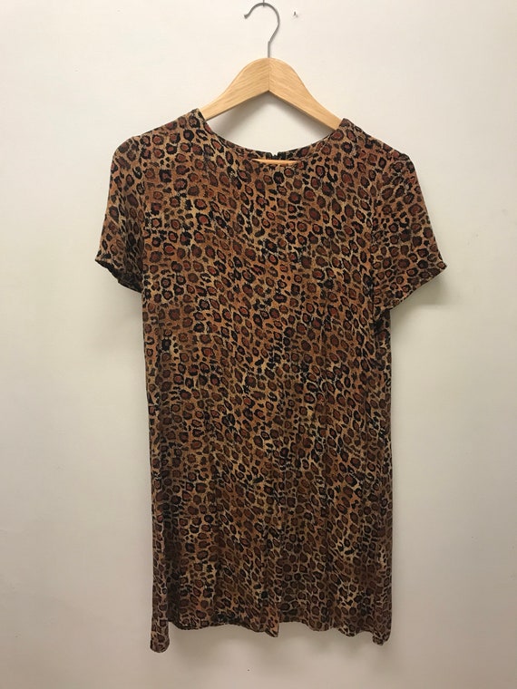 Short Sleeve Leopard Print Mid thigh Dress - image 6