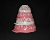 Pink Pyrex Gooseberry Mixing Bowls, 4pc Set, Cinderella Nesting Bowls, Vintage 50s 60s