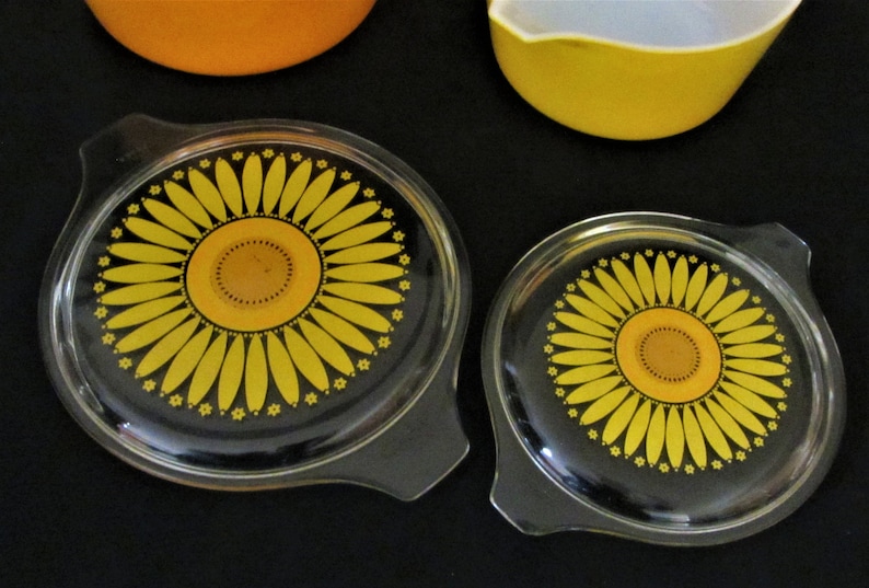 Pyrex Daisy Cinderella Orange and Yellow Casserole Set Vintage 60s \u2013 70s