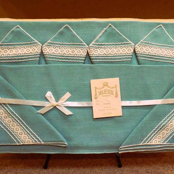 Vtg NIP Linen Tablecloth w/ 6 Napkins, Tiffanie Turquoise Color w/ Ivory Lace Trim, Majestic Creations, Vintage 1960s