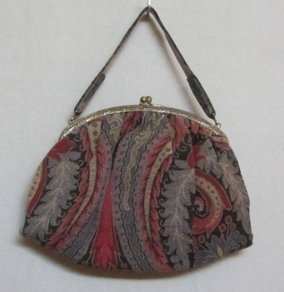 Small Vintage 40s – 50s Tapestry Clasp Purse/Handb