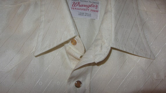 Classy Men’s Wrangler Long Tail Cream Colored Wes… - image 9