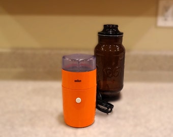 Braun KSM1 white Coffee Grinder. Reinhold Weiss. West Germany 1966 