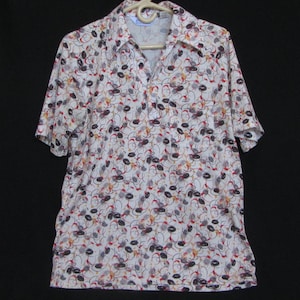 70s Abstract Disco Polo Shirt, One Button, Crazy Scrolling Print, Lilly Dache, Size M, Vintage 70s