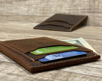 PORTEFEUILLE EN CUIR MINIMALISTE, Portefeuille fin personnalisé avec poche sur le devant, Porte-cartes pour homme, Porte-cartes en cuir effet vieilli, Cadeau parfait
