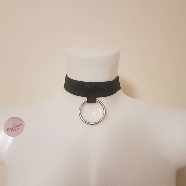 Thick Drop Ring Black Choker Collar