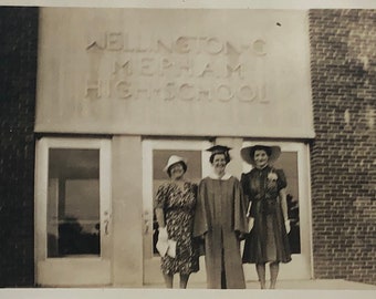 Vintage Original Photo 'High School Graduation' 1940's Wellington C Mepham HS Photograph #36-126