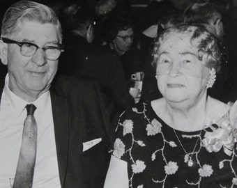 Vintage Photo 'Wedding Guests' Photo Vernacular Snapshot Black and White Original Snapshot Photograph #50-12