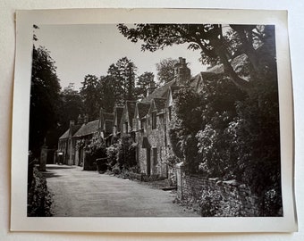 Vintage Original Photo - Down the Lane - English Buildings England 1940's Photograph #23-95