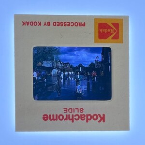Vintage 'Afternoon Rain' 1970's 35mm Moldura de papelão Slide de foto #BB-21