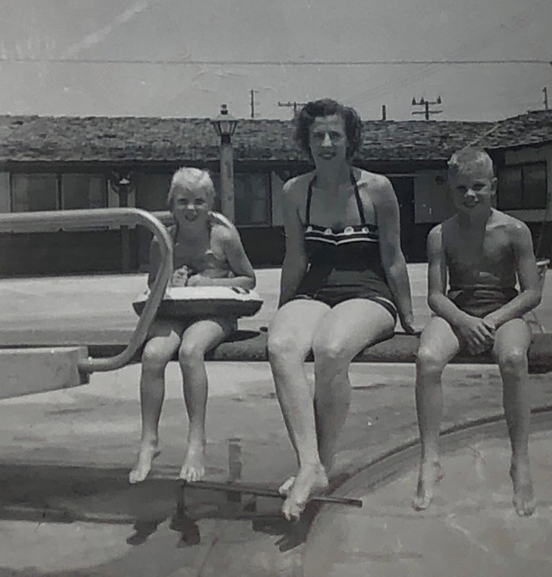 Vintage Original Photo 'Diving Board Family' 1950s Vacation Photograph 36-28 image 1