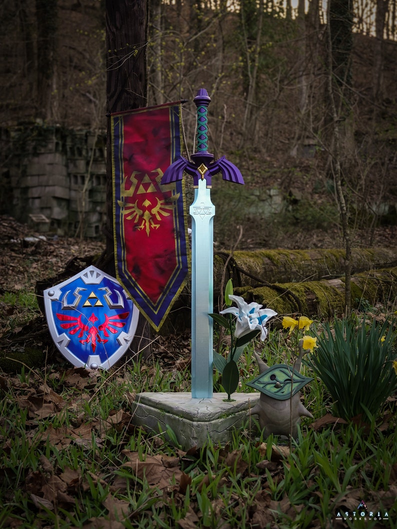 NEW Zelda Master Sword V3 Full-Size Metal Replica, Breath of the Wild, Twilight Princess, Ocarina of Time, Tears of the Kingdom, TOTK, BOTW image 9