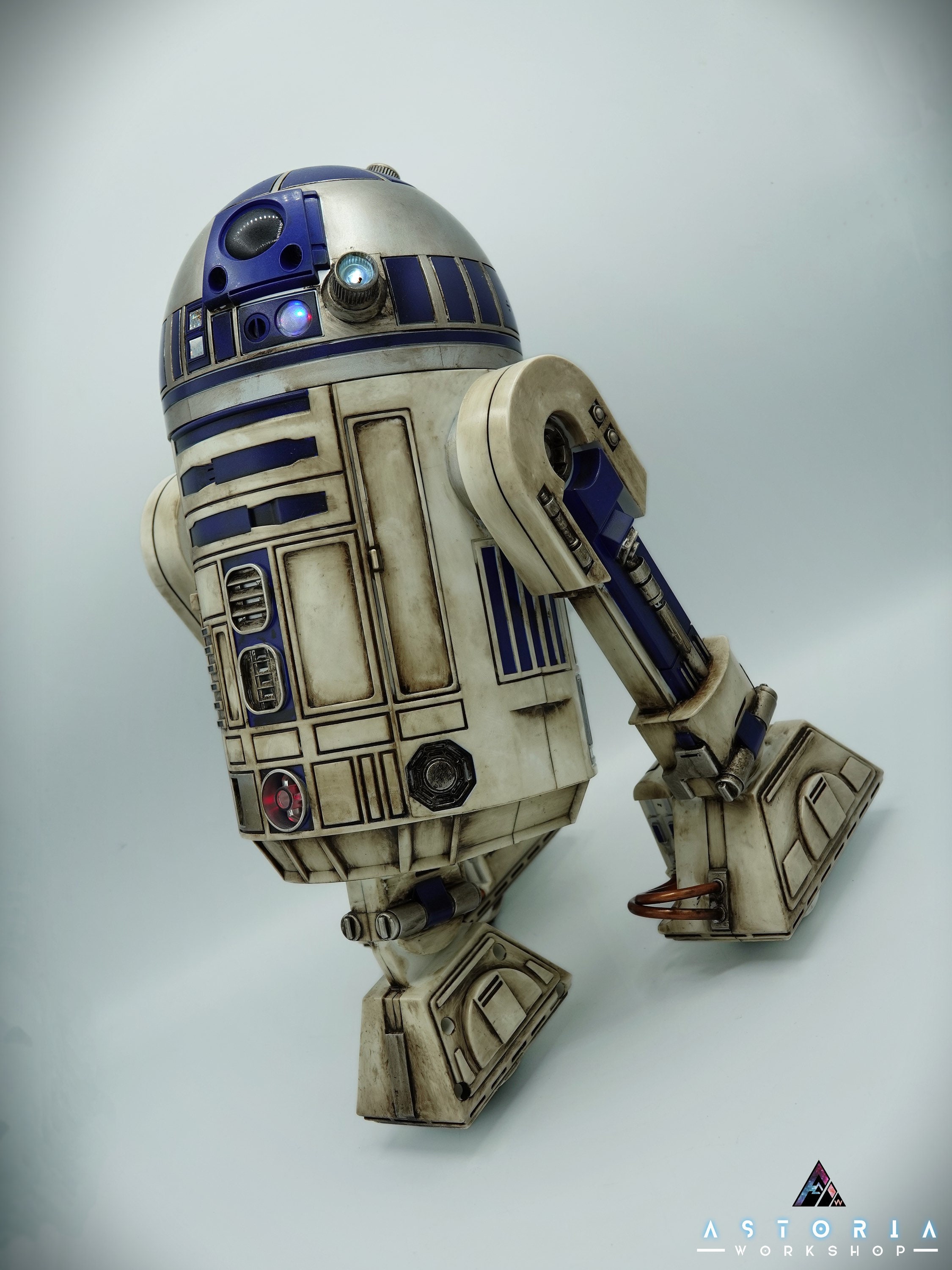 スターウォーズのR2-D2レプリカドロイド - Etsy 日本
