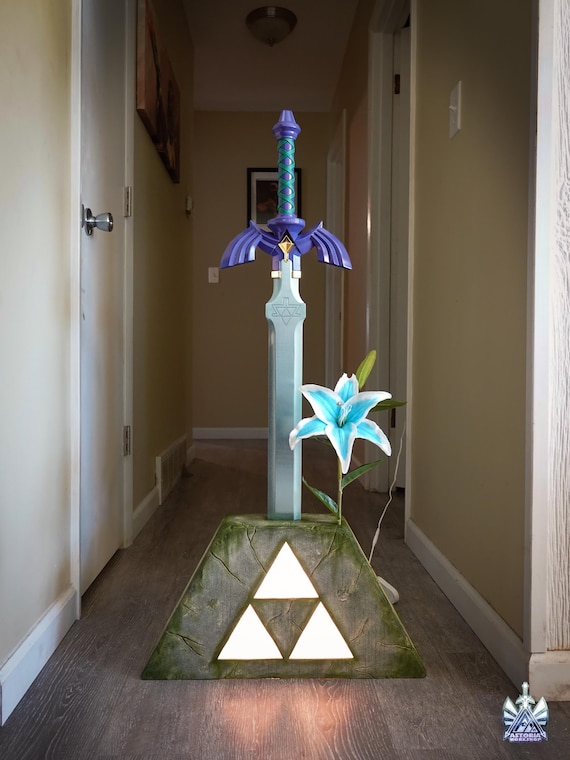 NEW V3 Zelda Triforce Display Pedestal of Time for Master Sword