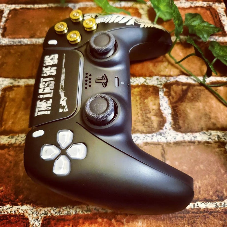 Custom Painted PS5 Dualsense Custom Controller the Last of Us Etsy Canada