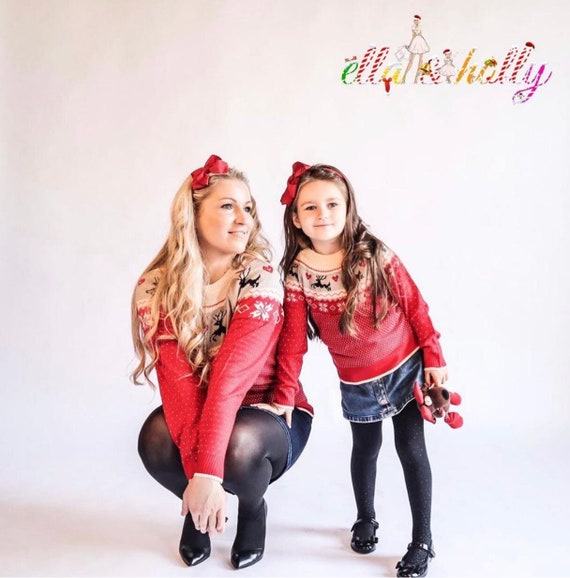 matching christmas jumpers mum and daughter