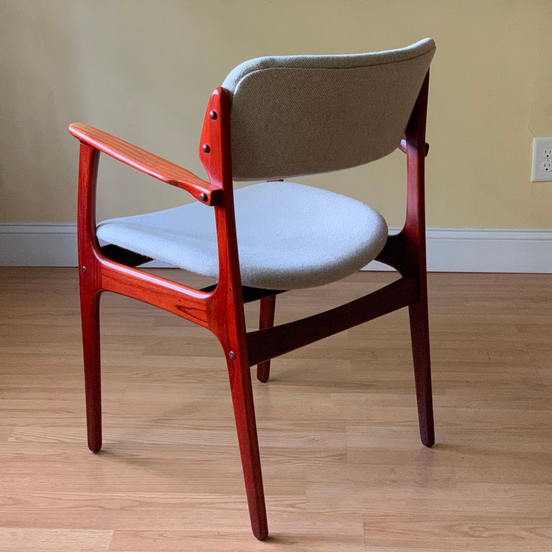 ONE Erik Buch Model 50 dining chair in rosewood finish Erik Buck Dining Armchairs by OD Mobler image 5