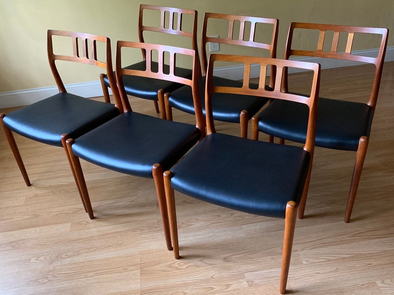 Six Moller Model 79 Dining Side Chairs in teak and black vinyl, set of six image 2
