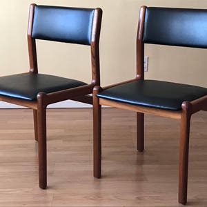Set of two armchairs, J.L. Møller Dining chairs, Mid Century Danish Modern teak dining chairs image 7