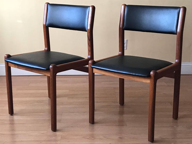 Set of two armchairs, J.L. Møller Dining chairs, Mid Century Danish Modern teak dining chairs image 7